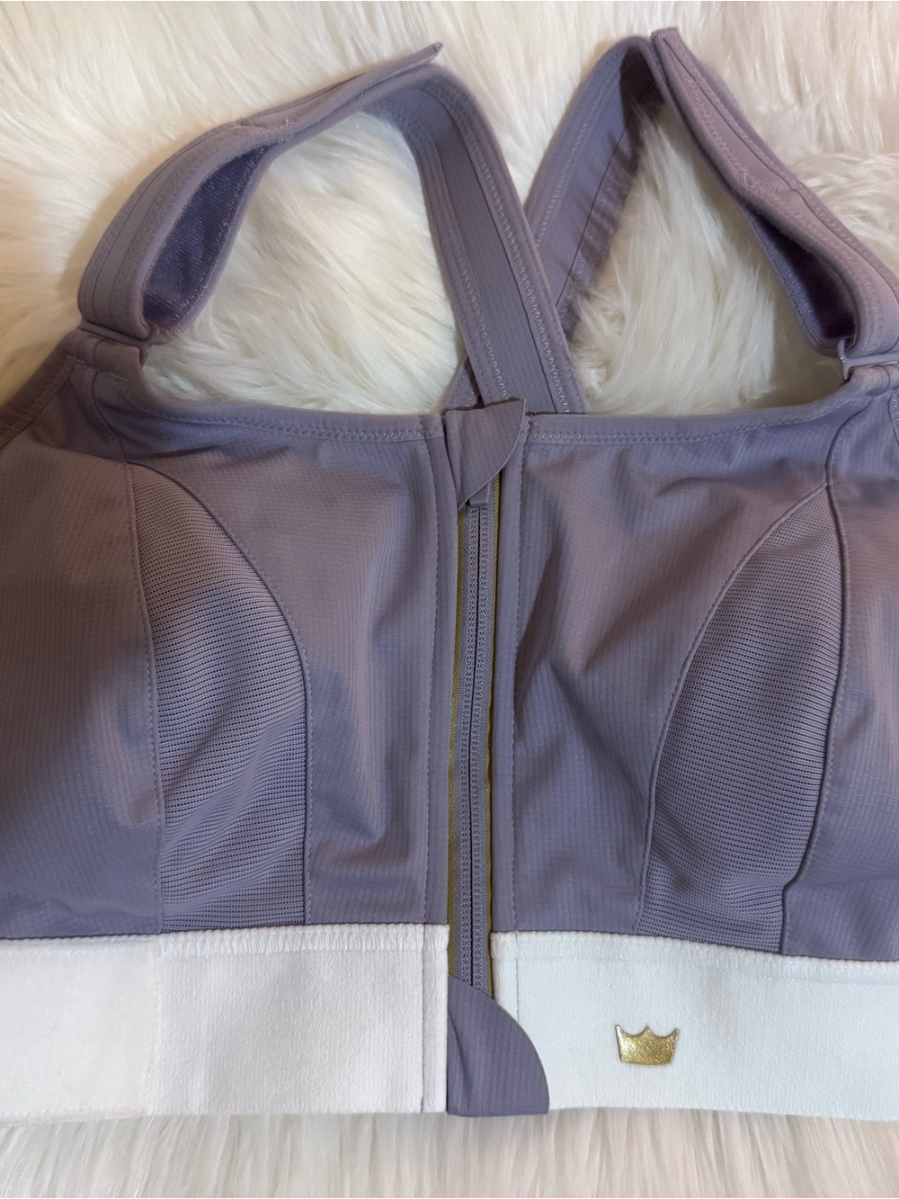 NWOT SHEFIT Ultimate Sports Bra